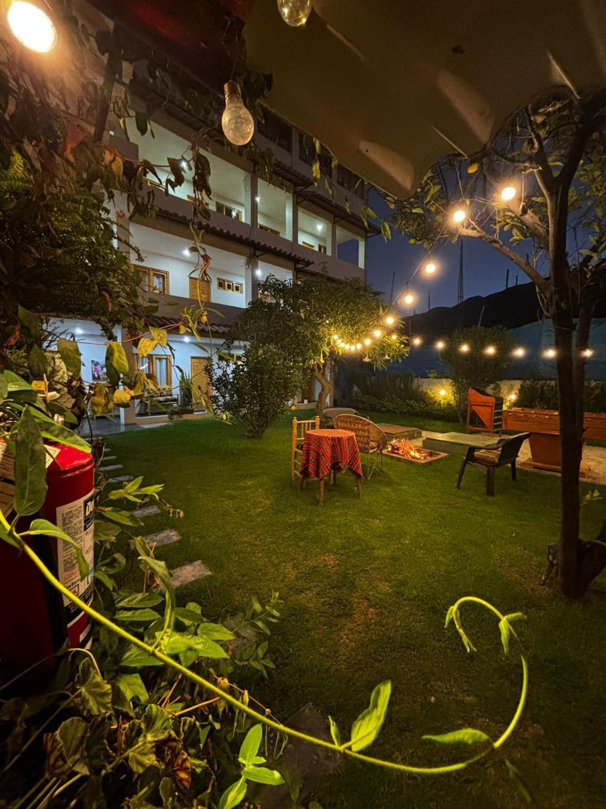 Alpamayo Casa Hotel - Restaurante Yungay Екстериор снимка