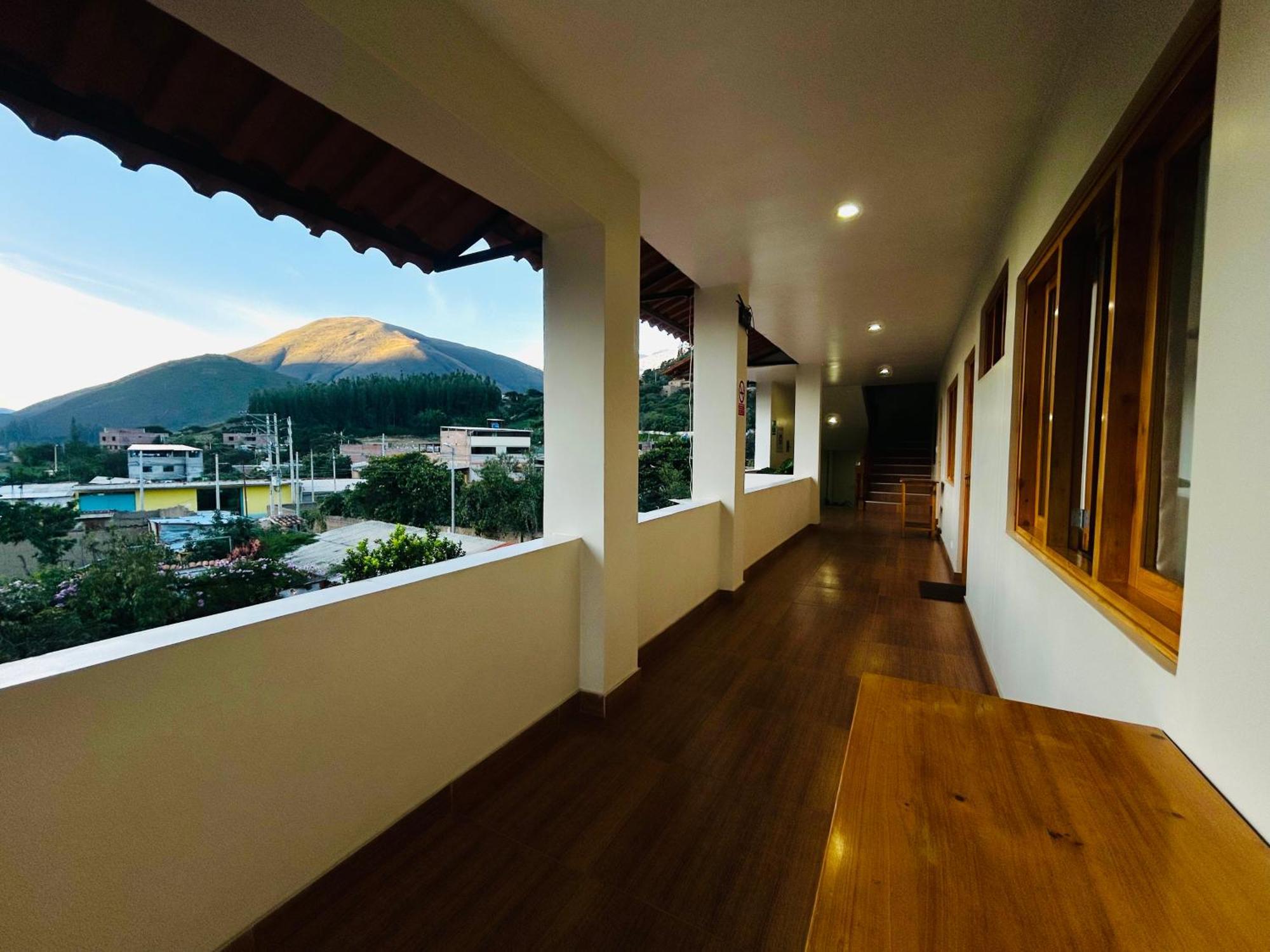 Alpamayo Casa Hotel - Restaurante Yungay Екстериор снимка