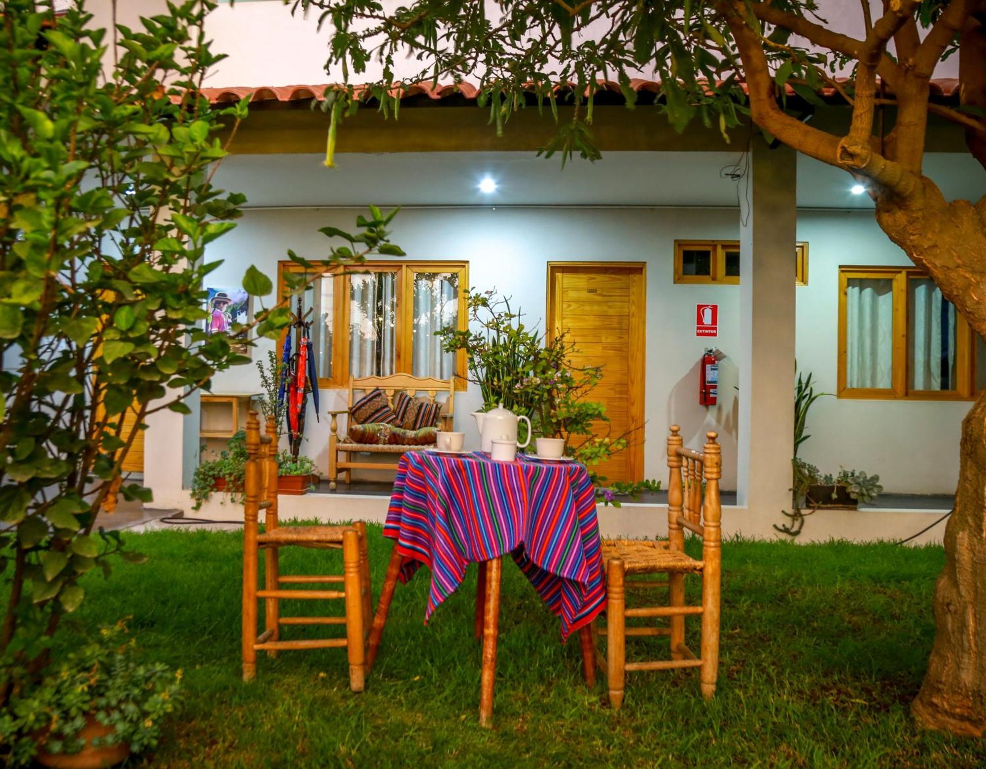 Alpamayo Casa Hotel - Restaurante Yungay Екстериор снимка