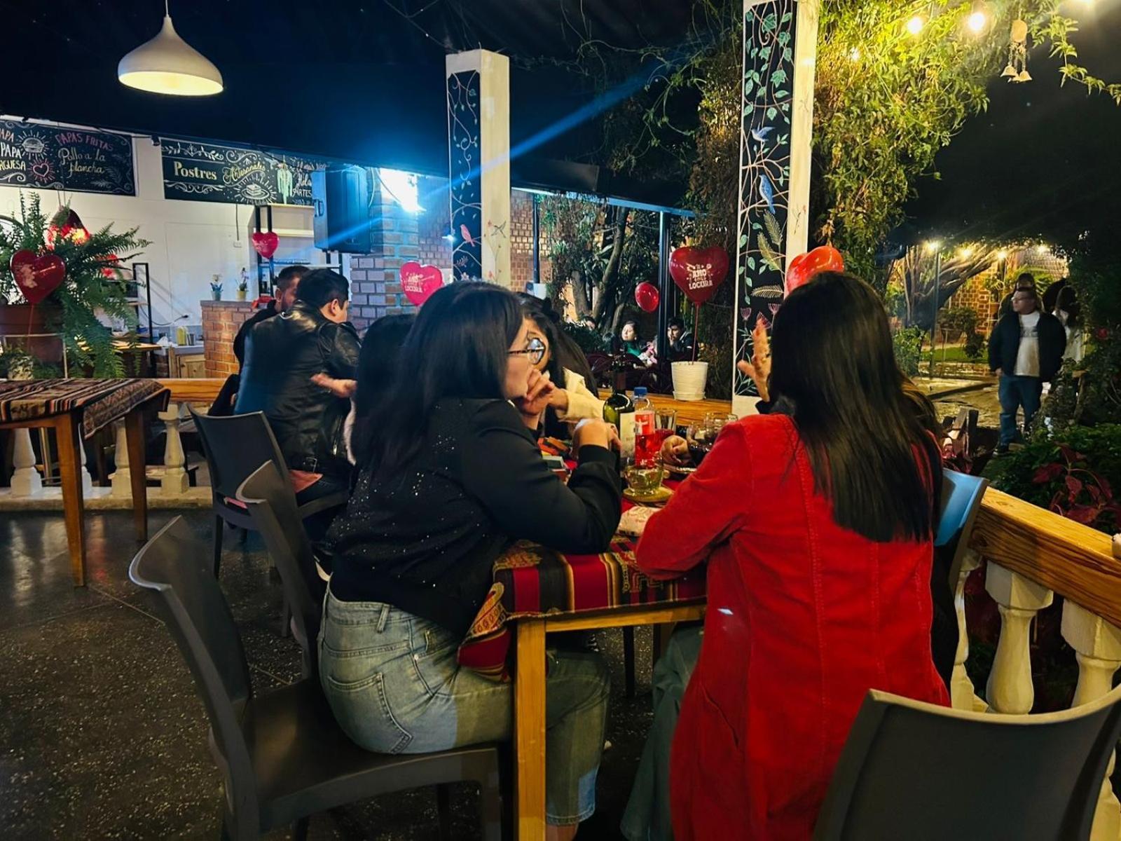 Alpamayo Casa Hotel - Restaurante Yungay Екстериор снимка
